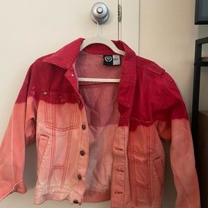 Noiz hombre pink jean jacket